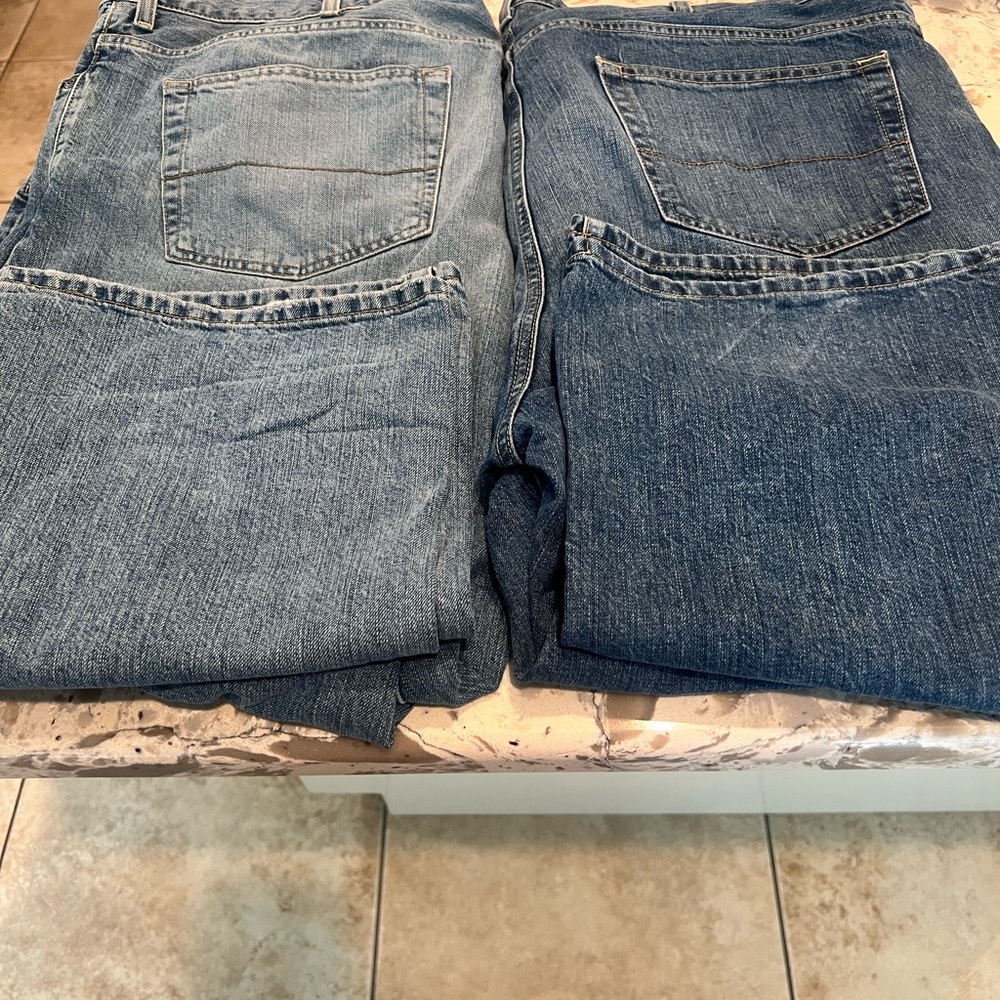 44/30 42/32 Cremieux jeans two pair for $12